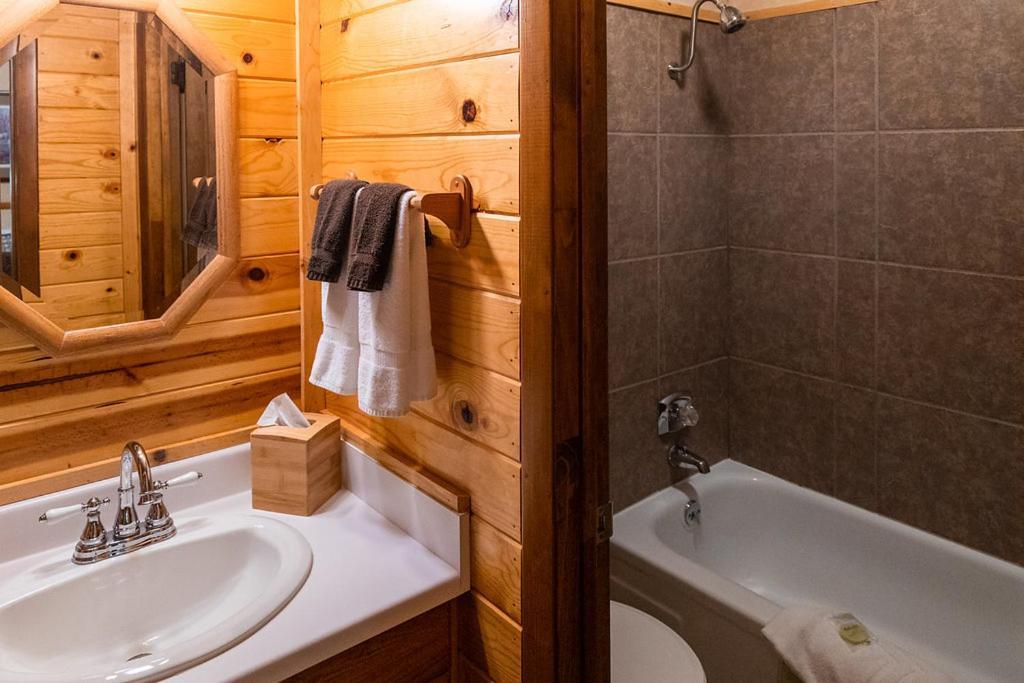 Ruidoso Lodge Cabins # 8 Exterior photo